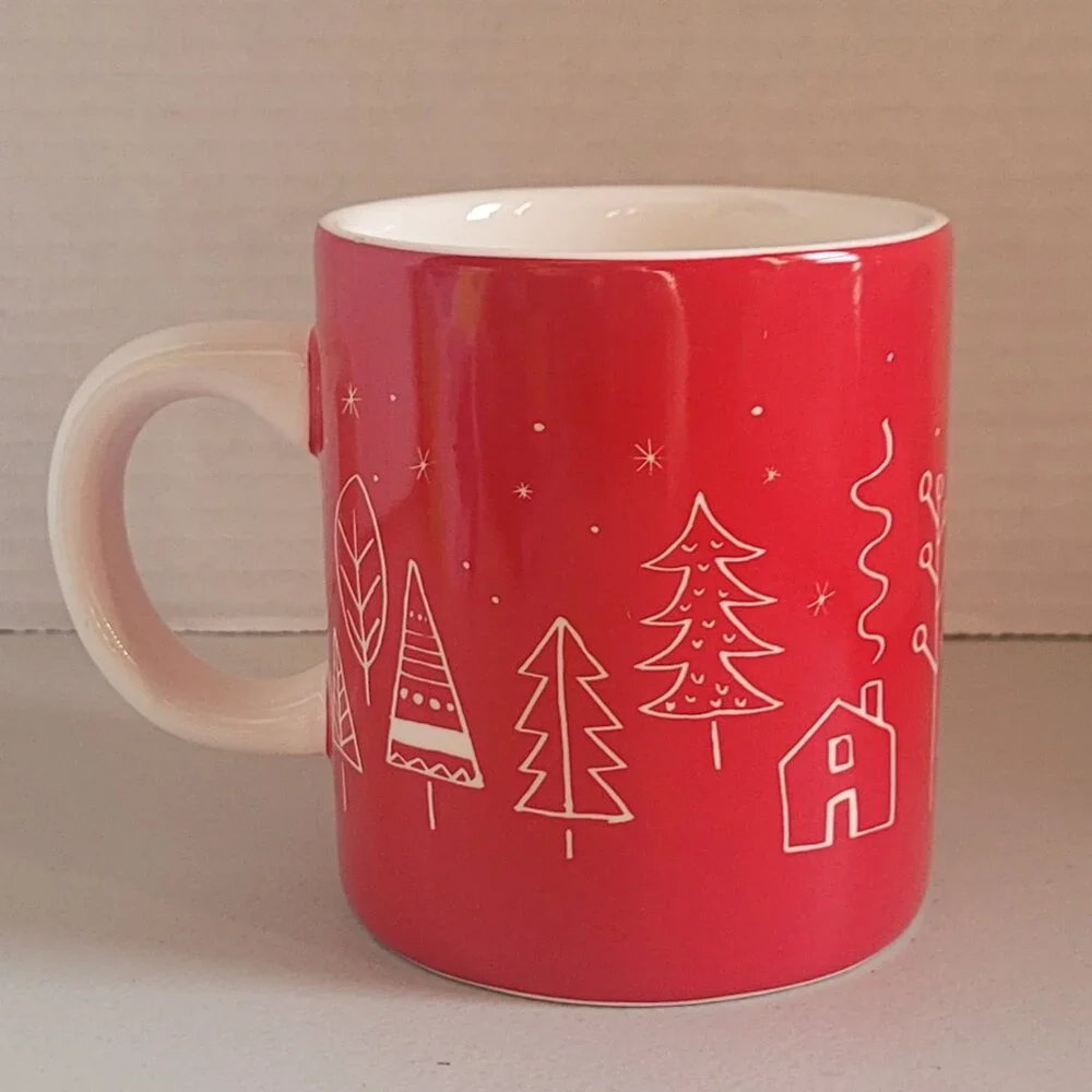 Mug SUR LA TABLE 13 oz Red & White Holiday Winter Trees Festive Sturdy